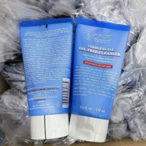 ULTRA FACIAL OIL-FREE CLEANSER for normal to oily skin