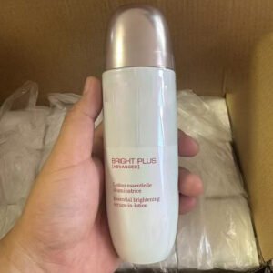 Essential Brightening Serum in Lotion