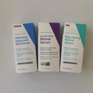 Resurfacing Retinol Serum With 3 essential ceramides,licorice root extract & niacinamide